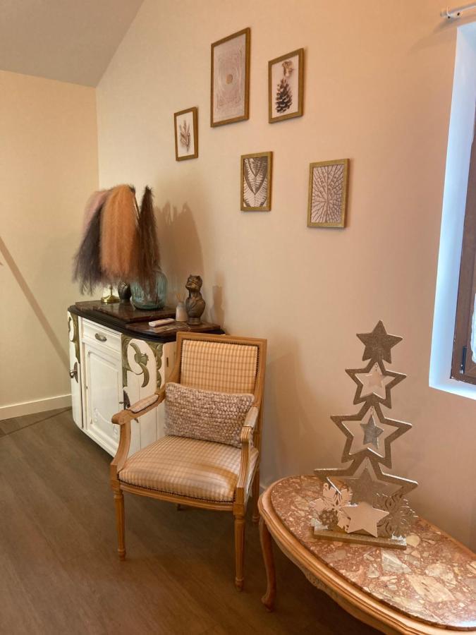 Le Carrosse, La Diligence, Centre Saint Jean De Losne Tarif 2Pers 1 Chambre, Tarif 4 Pers 2 Chambres מראה חיצוני תמונה